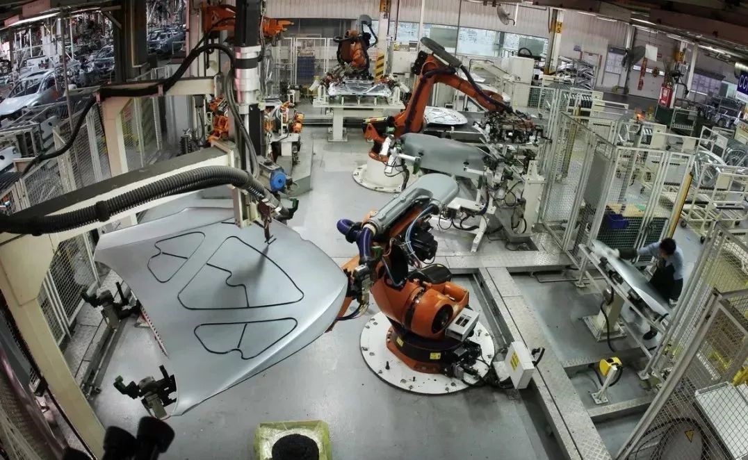   2022年1-8月中国服装行业经济运行简报